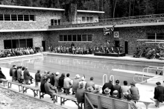The-opening-ceremony-of-the-Radium-Hot-Springs-Aquacourt-1951